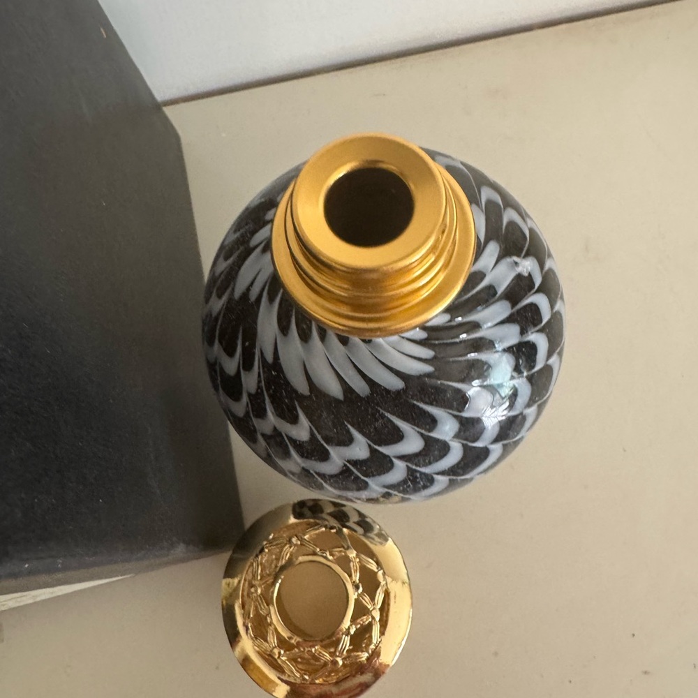 La-Tee-Dal Diffuser - Picture 3 of 4
